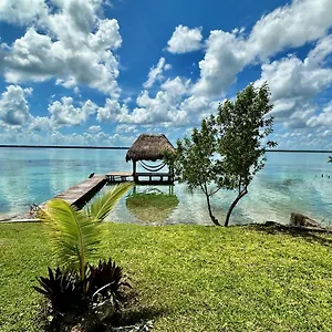 Luigi's Glamping Bacalar